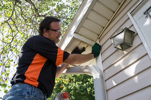 Best Garage Cleanout  in Lyndhurst, VA